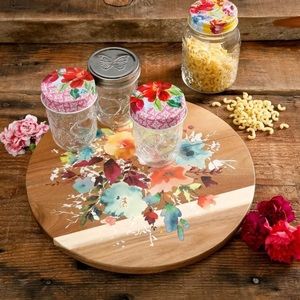 Pioneer Woman Willow Revolving Food Serv